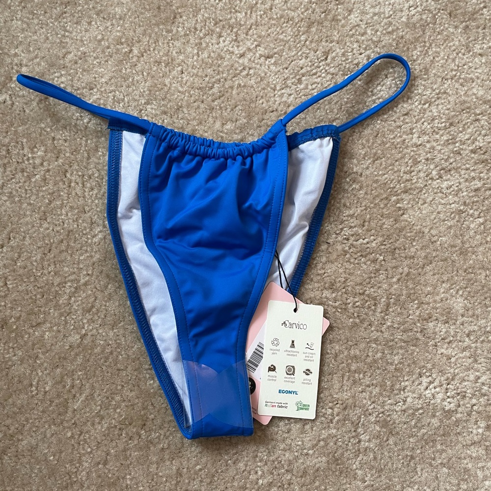 Pretty Little Thing Bikini Bottoms